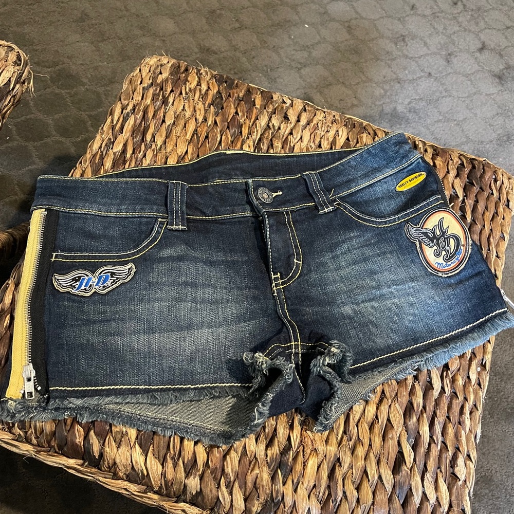 NWOT HARLEY-DAVIDSON womens Speedway Spirit shorts